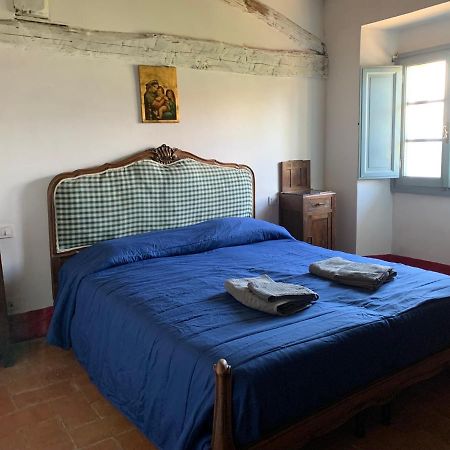 דירות דוניני Casale Gli Ulivi מראה חיצוני תמונה
